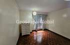 Furnished 3 Bed Apartment with En Suite in Riverside - 16