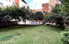 3 Bed Apartment with En Suite in Lavington - 6