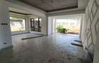 4 Bed Townhouse with En Suite at Lakers Road - 7