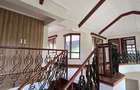 5 Bed Townhouse with En Suite at Runda - 10