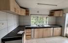 3 Bed House with En Suite at University Road - 12