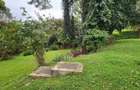 5 Bed House with En Suite in Rosslyn - 13