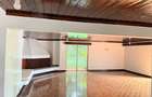 5 Bed House with En Suite in Lavington - 9