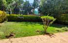 4 Bed Townhouse with En Suite at Lavington - 15