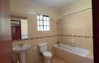 4 Bed Townhouse with En Suite in Kitisuru - 7