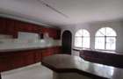 5 Bed Townhouse with En Suite at Riverside Garden - 13