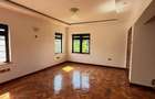 5 Bed House with En Suite in Runda - 7