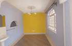 5 Bed House with En Suite in Membley - 3