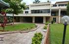 2,120 ft² Office with Service Charge Included at Lavington - 1