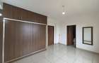 4 Bed Apartment with En Suite at Weslands - 13
