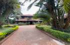 5 Bed Townhouse with En Suite in Runda - 14