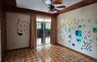 5 Bed House with En Suite in Runda - 9