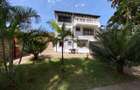 2 Bed House with En Suite in Runda - 1