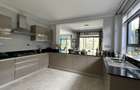 4 Bed House with En Suite in Kiambu Road - 8
