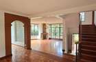 5 Bed Townhouse with En Suite in Lavington - 6