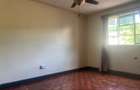 5 Bed House with En Suite in Runda - 12