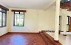 4 Bed Townhouse with En Suite in Lavington - 9