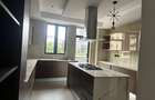 4 Bed Apartment with En Suite at Riverside Drive - 5