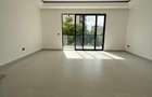 3 Bed Apartment with En Suite in Brookside - 8
