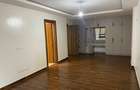 4 Bed Apartment with En Suite in Parklands - 6