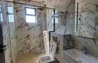 2 Bed Apartment with En Suite in Westlands Area - 11