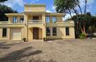 5 Bed House with En Suite at Whispers Avenue - 1