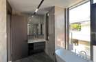 5 Bed Townhouse with En Suite in Lavington - 6