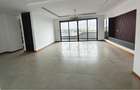 4 Bed Apartment with Swimming Pool in Riverside - 15