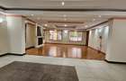 5 Bed Townhouse with En Suite in Westlands Area - 16