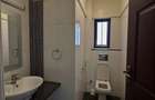 4 Bed Apartment with En Suite in Brookside - 19