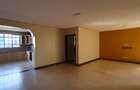 4 Bed Apartment with En Suite at 2Nd Parklands Avenue - 3