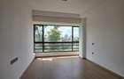 3 Bed Apartment with En Suite in Riverside - 19
