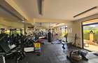 4 Bed Apartment with En Suite in Riverside - 18