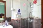 5 Bed Townhouse with En Suite in General Mathenge - 16