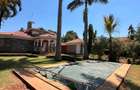 5 Bed Villa with En Suite in Runda - 2
