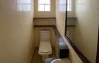 4 Bed House with En Suite in Lavington - 5