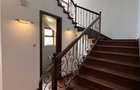 5 Bed Townhouse with En Suite in Lavington - 8