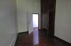 4 Bed House with En Suite in Lake View - 15