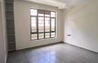 4 Bed House with En Suite at Membley - 9