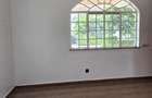 5 Bed Townhouse with En Suite at Lavington Road - 14