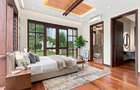 5 Bed House with En Suite in Runda - 6