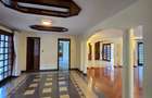 6 Bed House with En Suite in Runda - 10