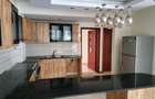5 Bed Townhouse with En Suite in Lavington - 20