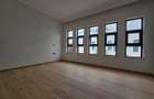 5 Bed House with En Suite in Lavington - 9