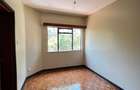 2 Bed Apartment with En Suite in Riverside - 13