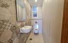 3 Bed Apartment with En Suite at 6Th Parklands - 15