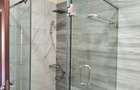 5 Bed Townhouse with En Suite in Lavington - 19