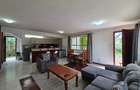 Furnished 1 Bed Apartment with En Suite at Mimosa Close - 2