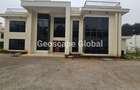 5 Bed House with En Suite in Kyuna - 2