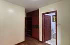 5 Bed Townhouse with En Suite at Othaya Road - 8